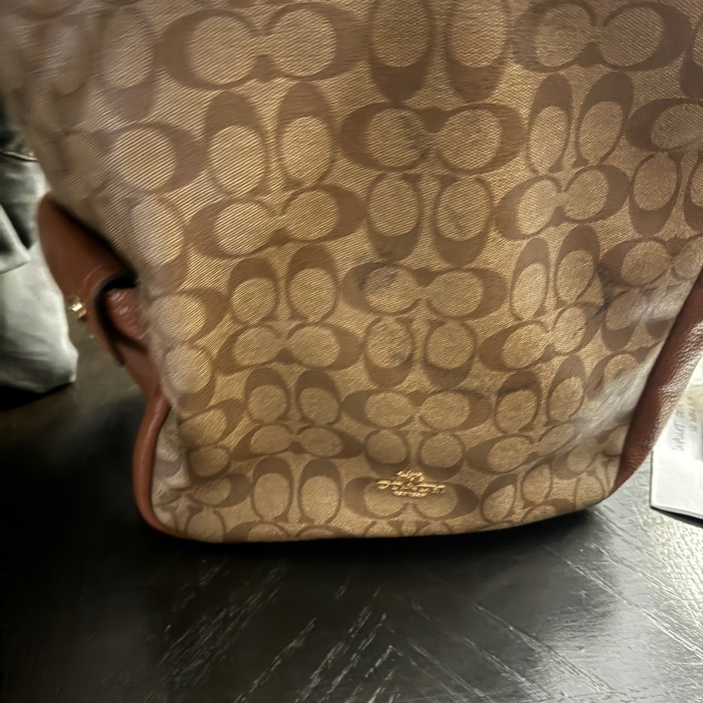 Coach Brown Signature Shoulder Bag - Picture 8 of 10